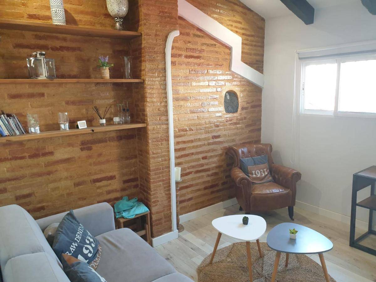 Atico Con Terraza Y Jacuzzi En El Centro Apartment บาเลนเซีย ภายนอก รูปภาพ