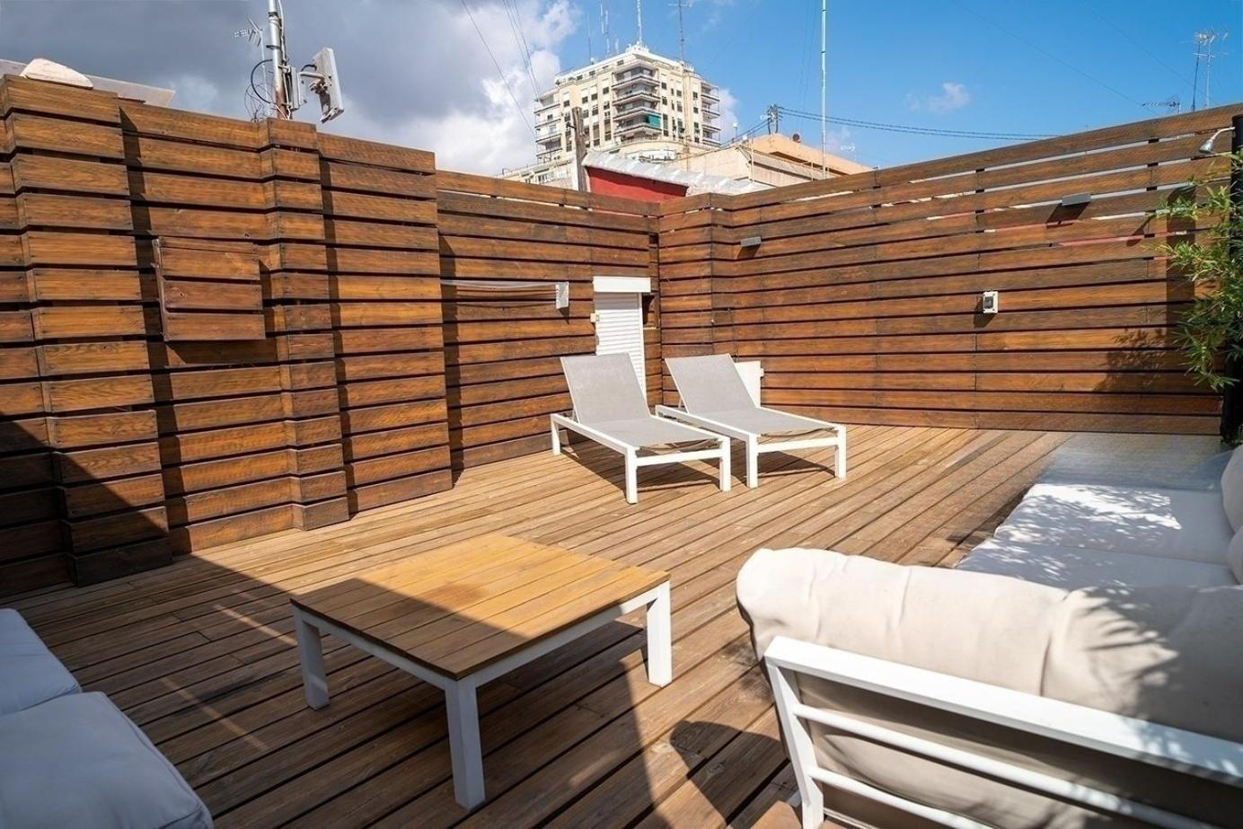 Atico Con Terraza Y Jacuzzi En El Centro Apartment บาเลนเซีย ห้อง รูปภาพ