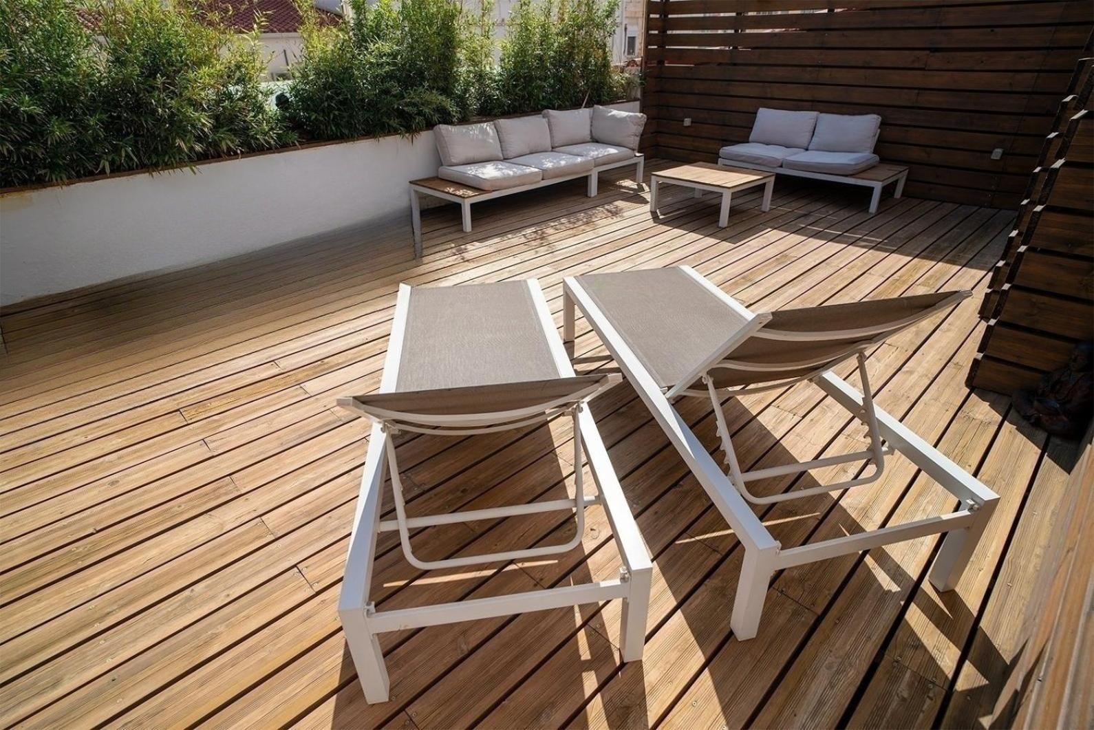 Atico Con Terraza Y Jacuzzi En El Centro Apartment บาเลนเซีย ห้อง รูปภาพ